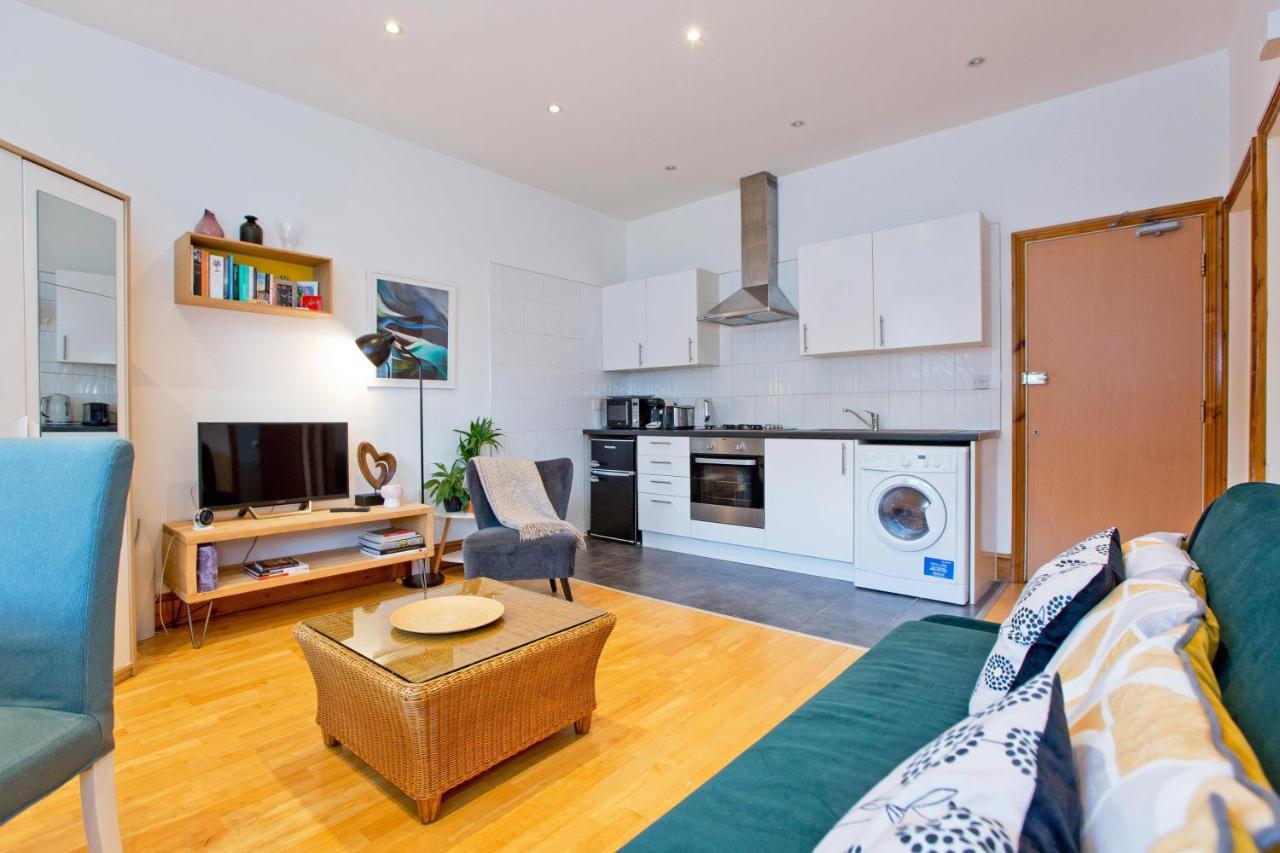 Comfortable Highbury Fields 1 Bedroom Apartment - Parking By Request London Ngoại thất bức ảnh