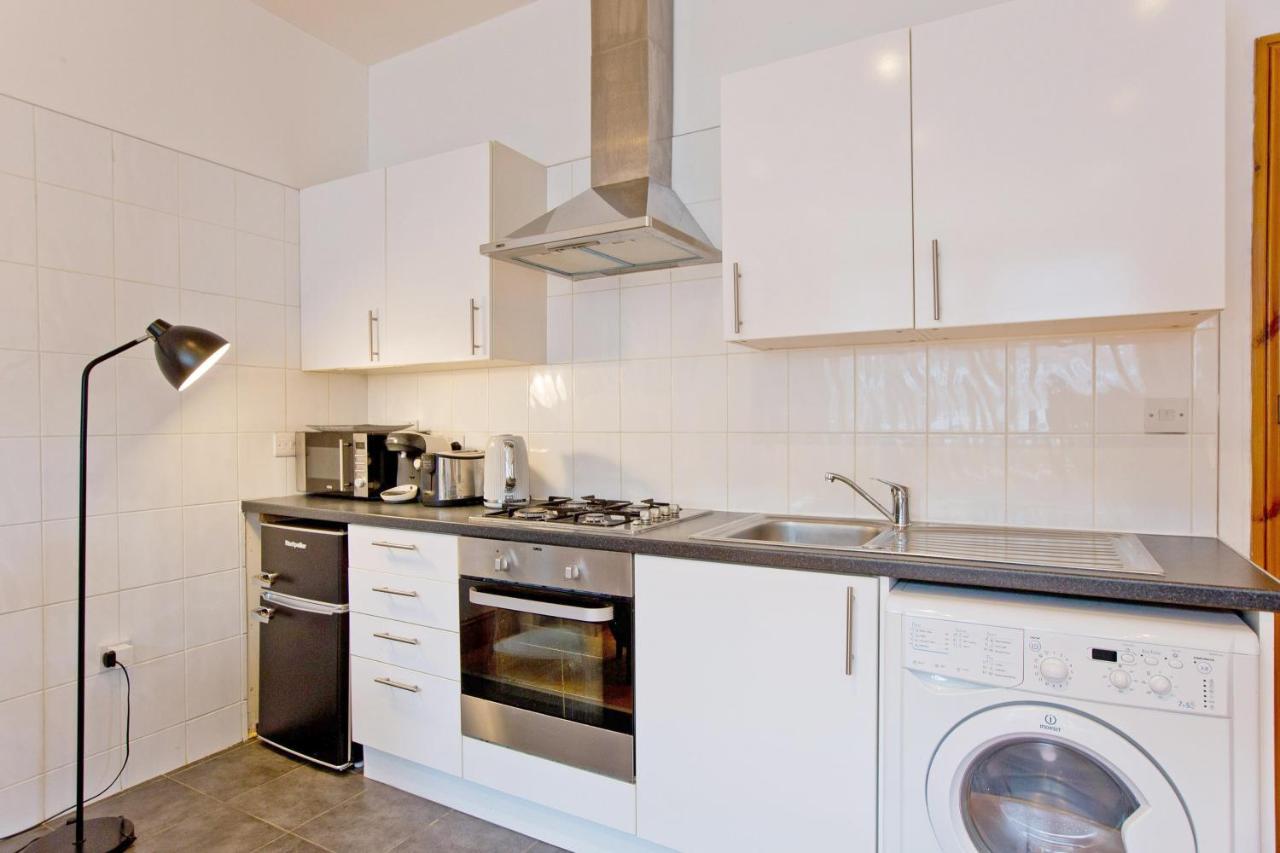 Comfortable Highbury Fields 1 Bedroom Apartment - Parking By Request London Ngoại thất bức ảnh